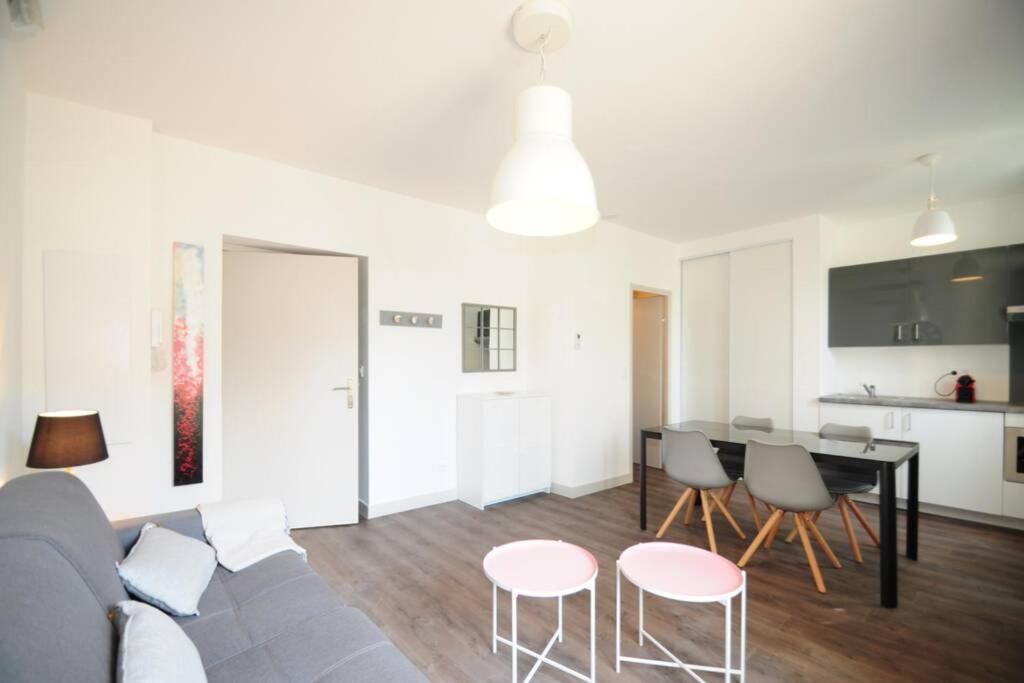 Les Trois Mai Apartment Cannes Exterior photo