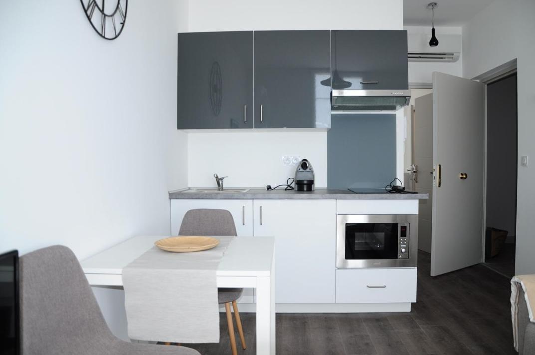 Les Trois Mai Apartment Cannes Exterior photo