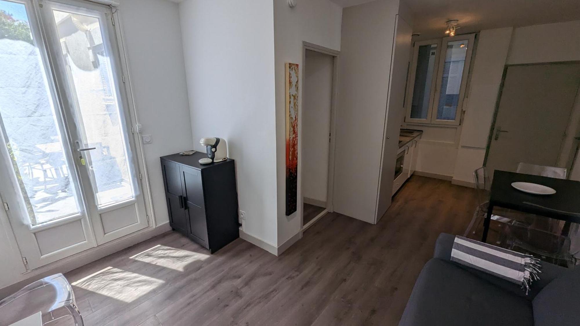 Les Trois Mai Apartment Cannes Exterior photo